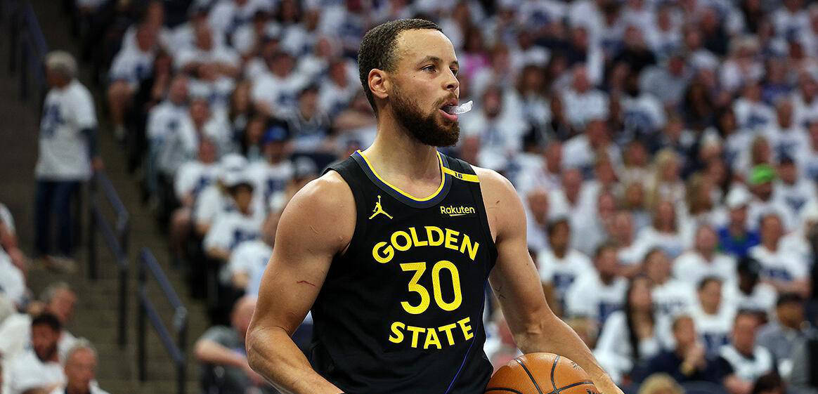 库里连续七场比赛得分超过战术调整,RNG挑战极限! 库里连续七场比赛得分超过战术调整,RNG挑战极限!