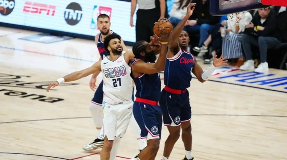 穆雷在掘金比赛中惊险取胜,势不可挡引发热议!的简单介绍 穆雷在掘金比赛中惊险取胜,势不可挡引发热议!的简单介绍